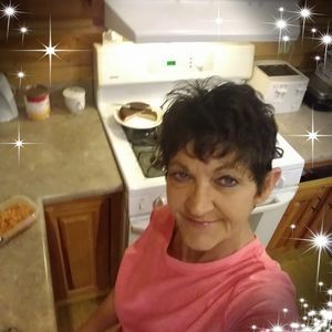 Meet your Posher, Virginia